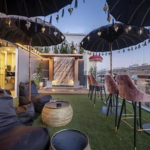 Apartament On Designed For Adults, Sewilla